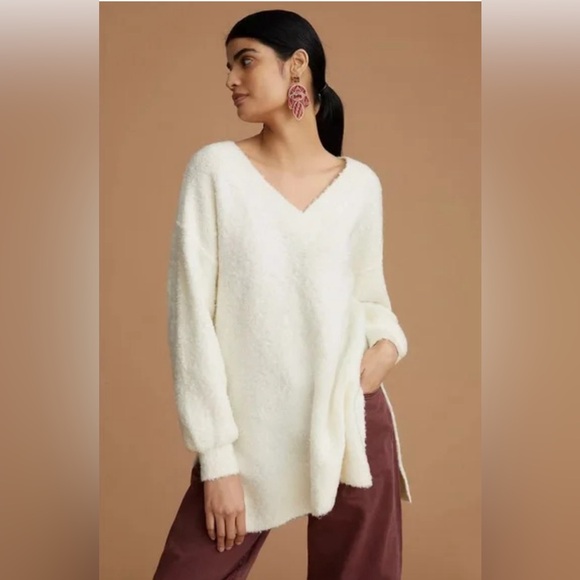 Anthropologie Sweaters - NWOT ANTHROPOLOGIE PILCRO TEDDY V-NECK TUNIC SWEATER. Size XXS.